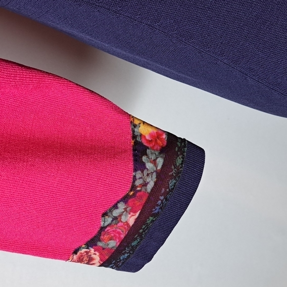 DENG HAO DESIGNER LIGHTWEIGHT PINK & BLUE KNIT DRESS - Picture 7 of 8